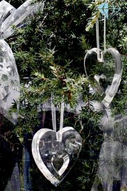 kristall-dekor-hjärta-fönster-ornament-Valentine
